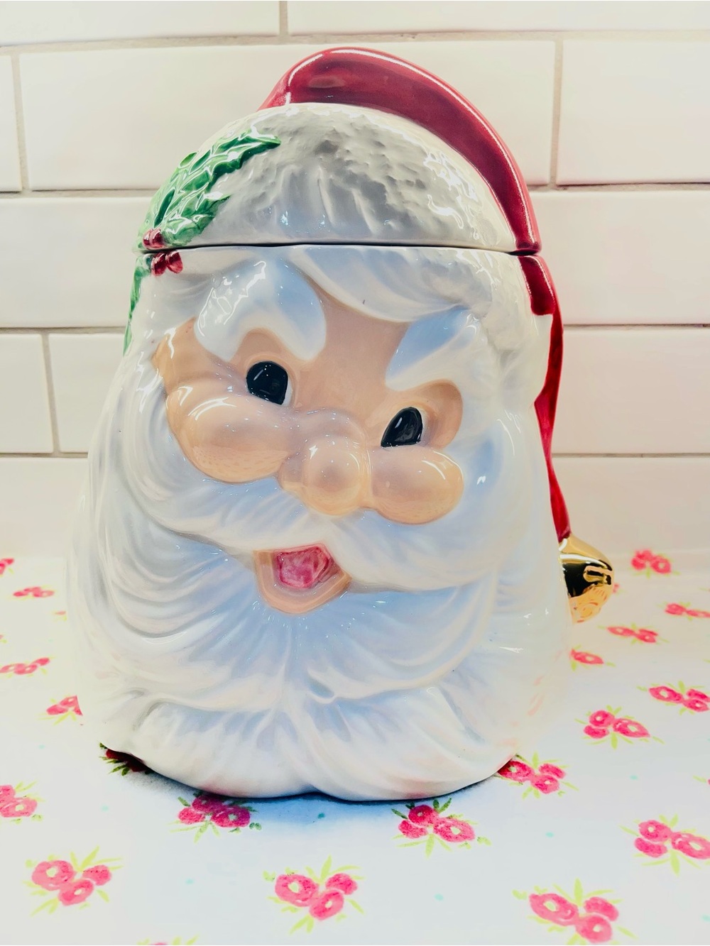 Vintage Santa Cookie Jar - 1995 Hand Painted and Initialed